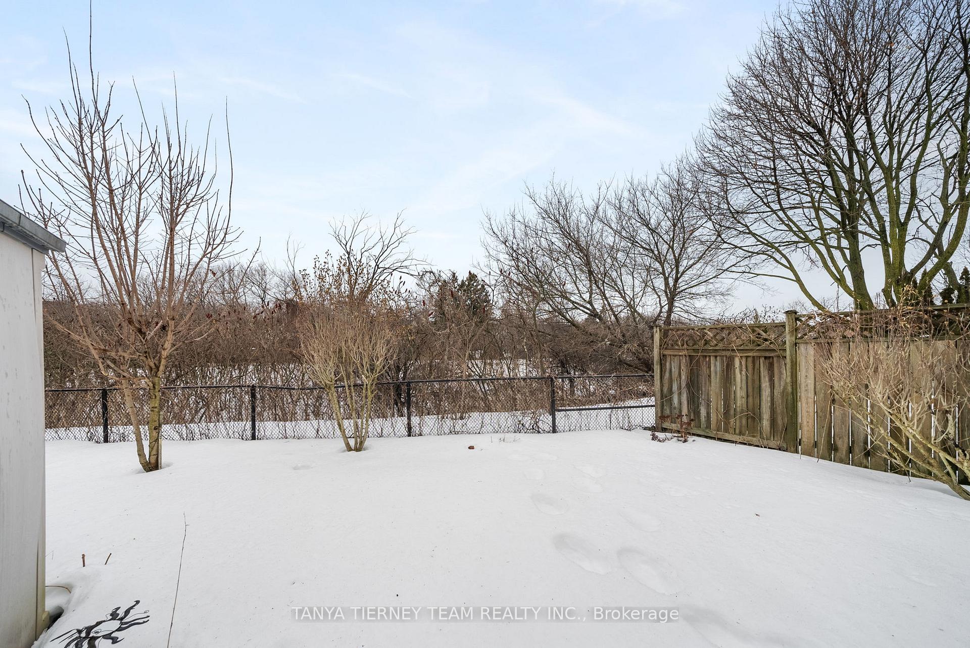 Photo 33 of Unit 9, 1640 Nichol Avenue, Whitby, Blue Grass Meadows — HOMEH
