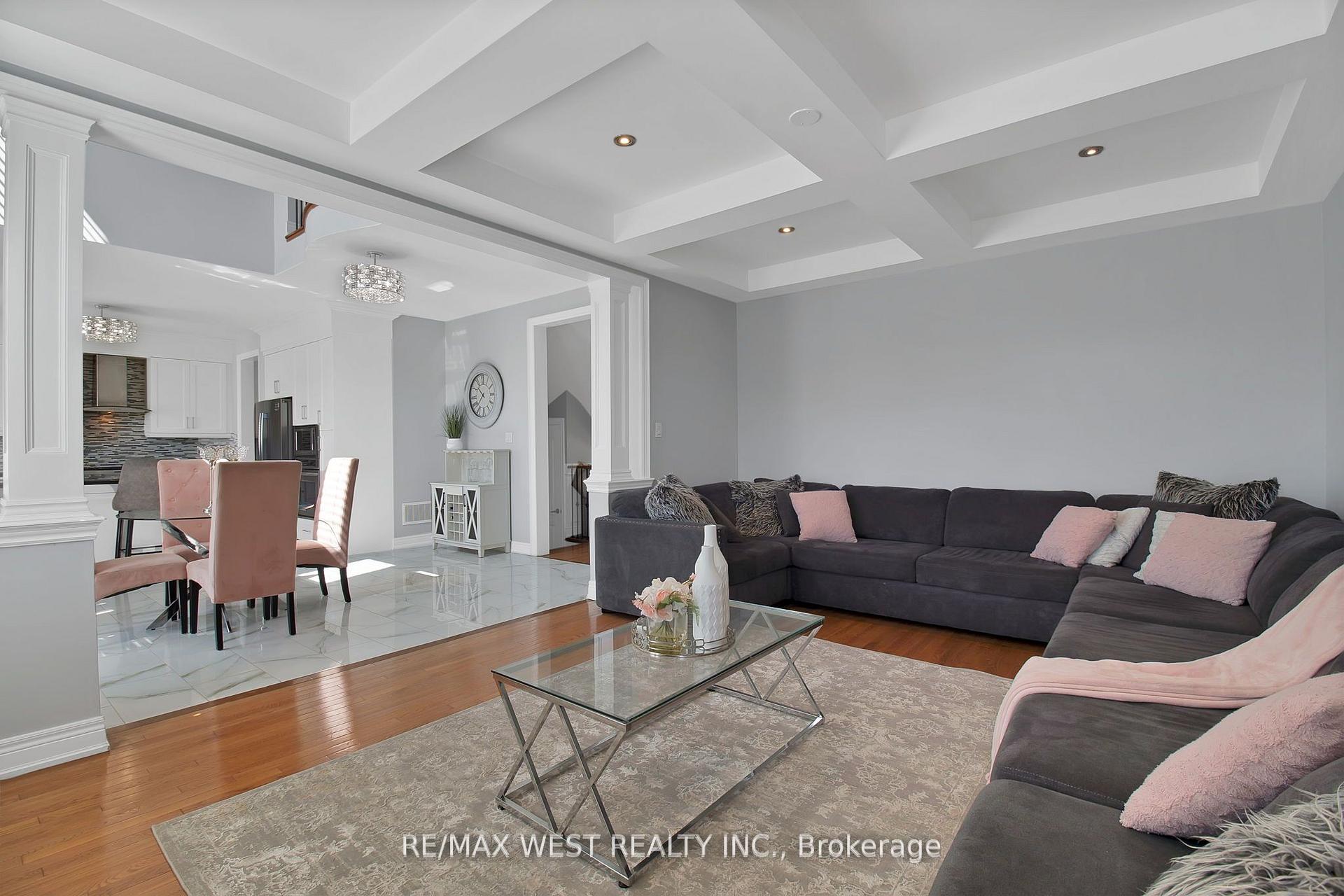 Photo 28 of 3 Fallowfield Road, Brampton, Credit Valley — HOMEH