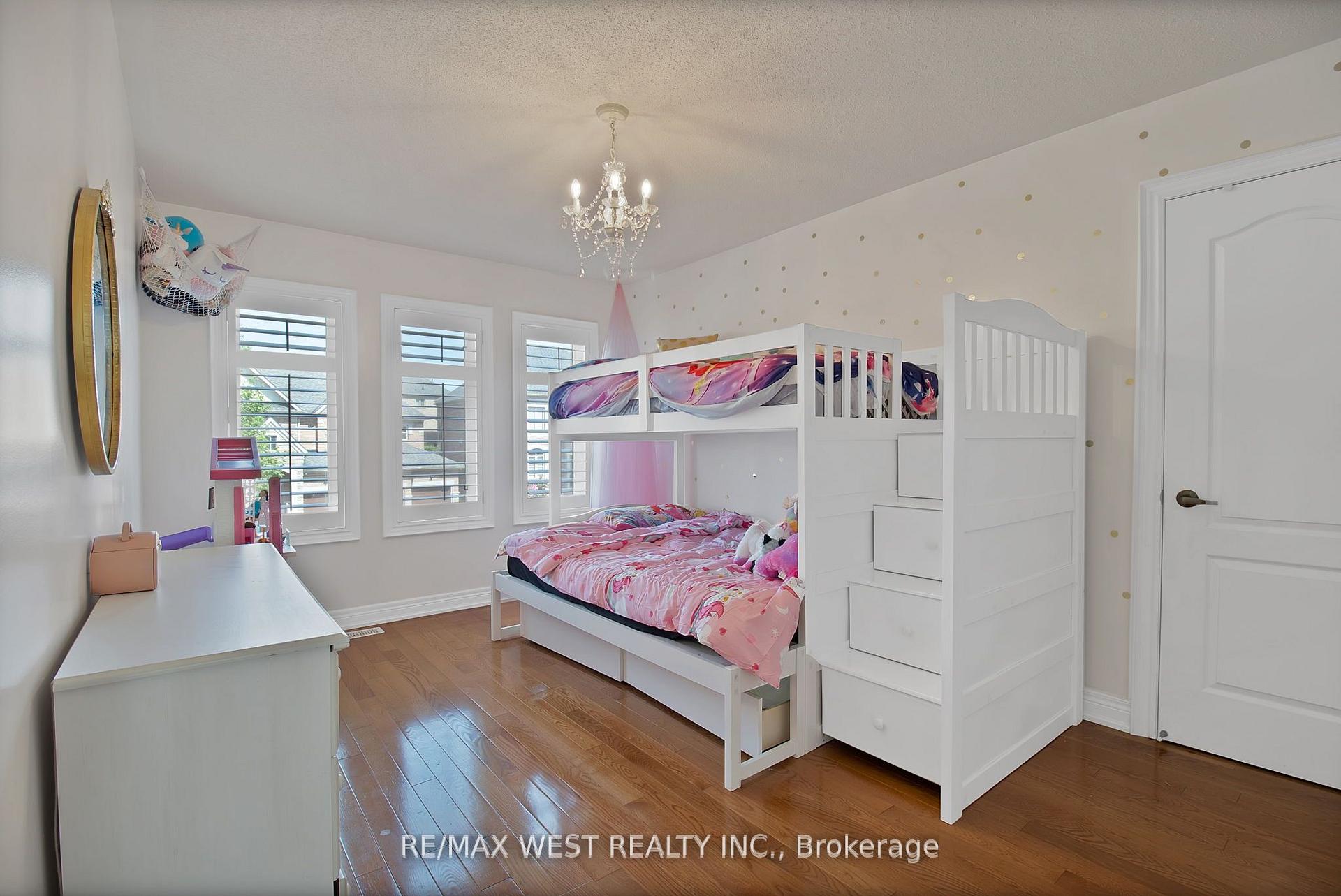 Photo 24 of 3 Fallowfield Road, Brampton, Credit Valley — HOMEH