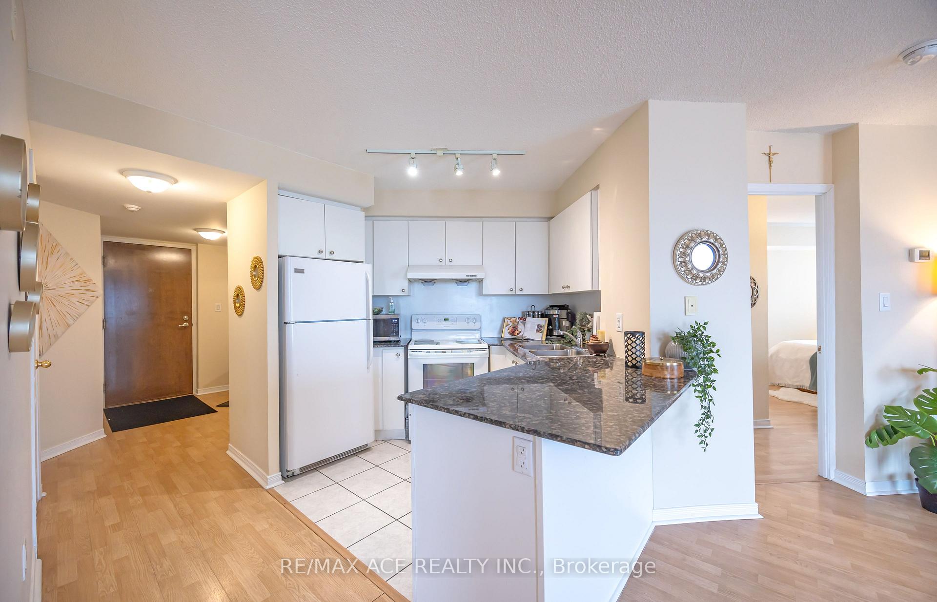 Photo 9 of Unit 601, 4600 Steeles Avenue E, Markham, Milliken Mills East — HOMEH