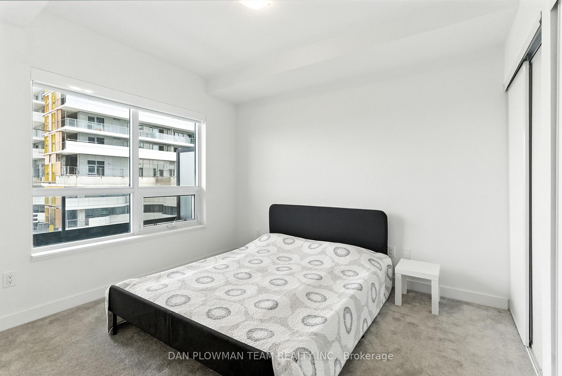 Photo 3 of Unit 608, 1480 Bayly Street, Pickering, Bay Ridges — HOMEH