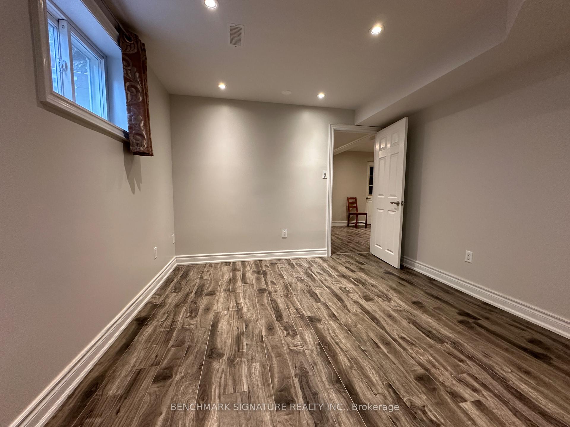 Photo 7 of 17 Waterwheel (Bsmt) Street, Markham, Raymerville — HOMEH