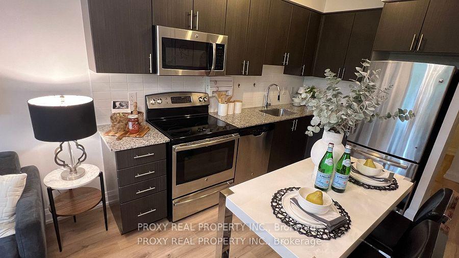 Photo 18 of Unit 215, 7165 Yonge Street S, Markham, Grandview — HOMEH