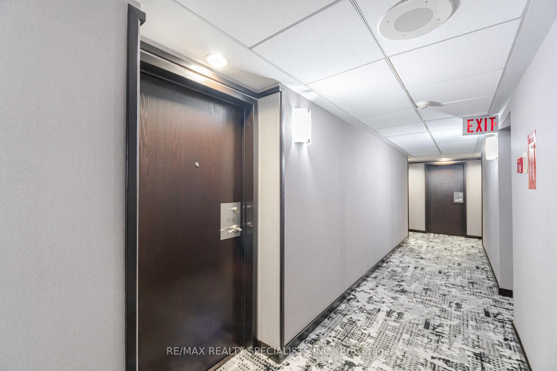 Photo 4 of Unit 1510, 10 Queens Quay, Toronto, Waterfront Communities — HOMEH