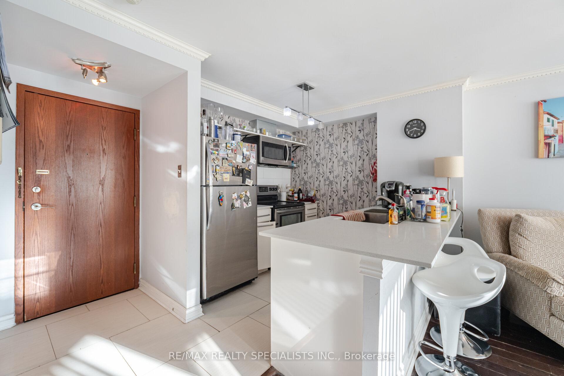 Photo 12 of Unit 1510, 10 Queens Quay, Toronto, Waterfront Communities — HOMEH