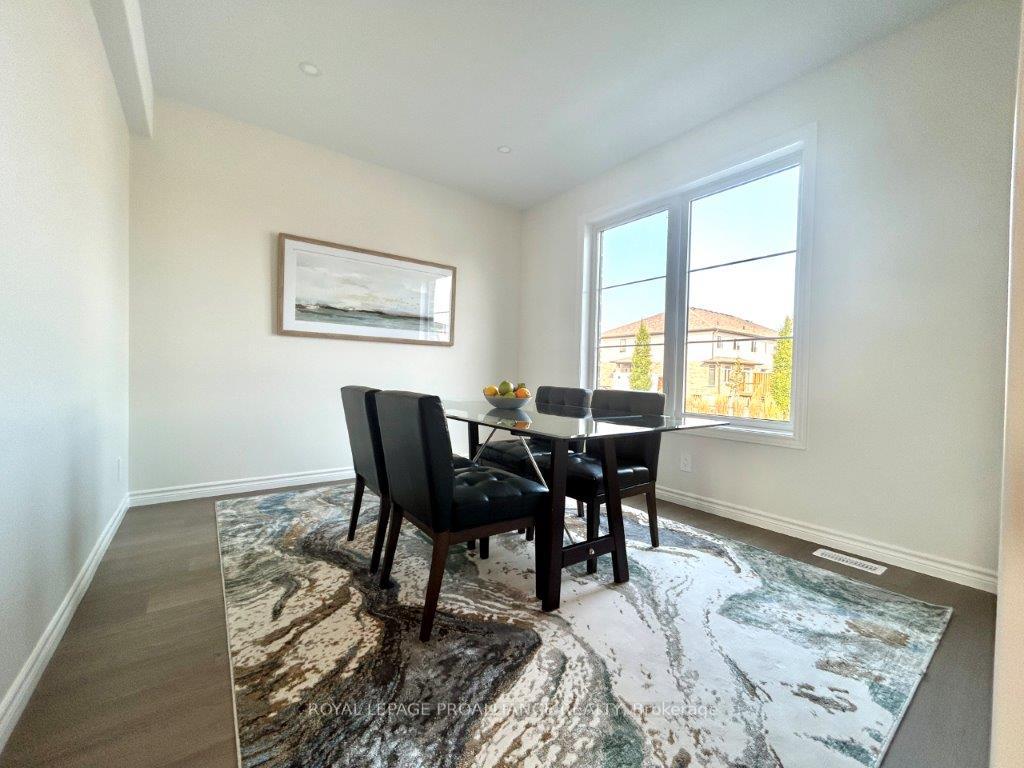 Photo 4 of 32 Riverstone Way, Belleville, Thurlow Ward — HOMEH