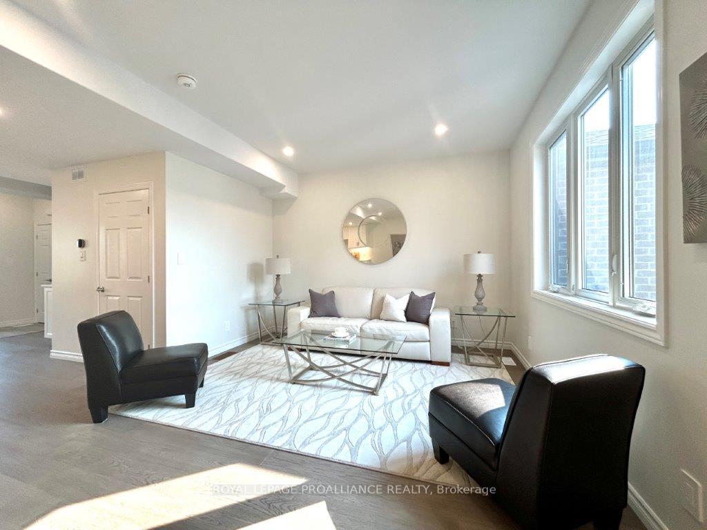 Photo 11 of 32 Riverstone Way, Belleville, Thurlow Ward — HOMEH