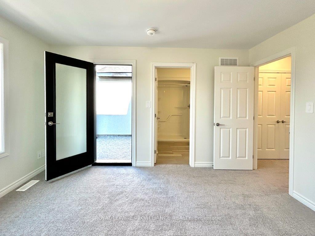 Photo 18 of 32 Riverstone Way, Belleville, Thurlow Ward — HOMEH