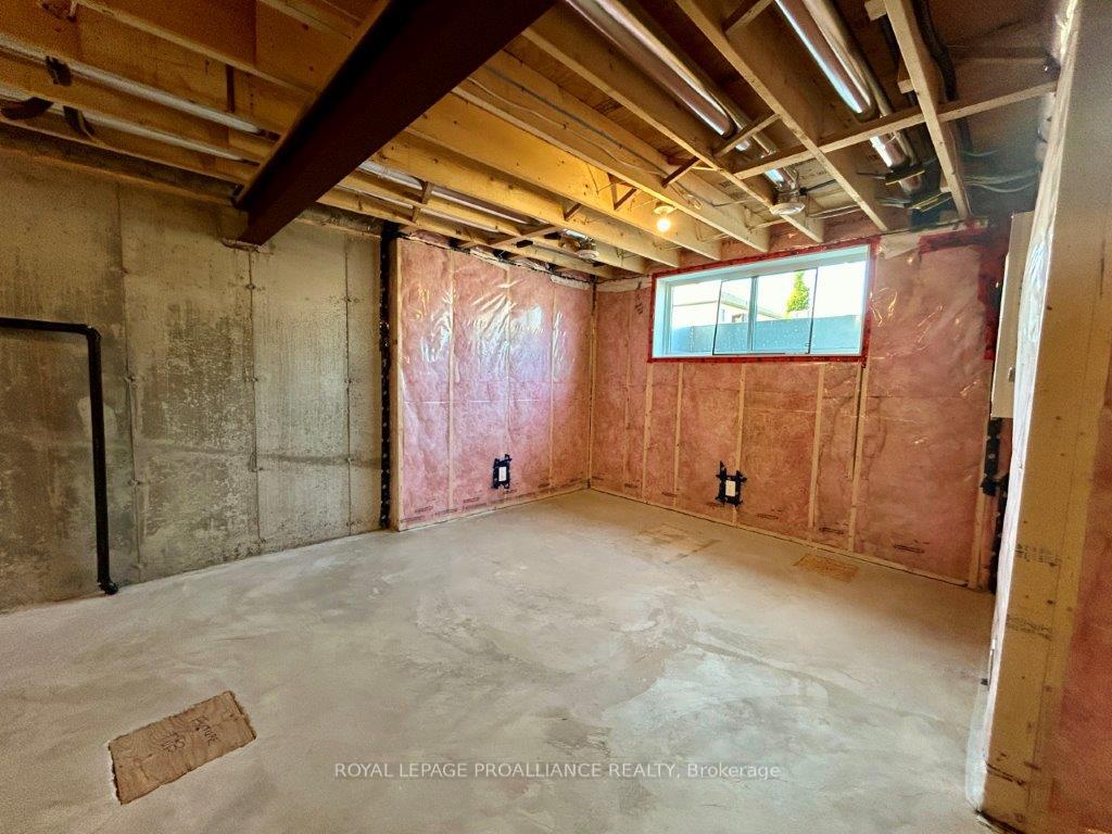 Photo 25 of 32 Riverstone Way, Belleville, Thurlow Ward — HOMEH