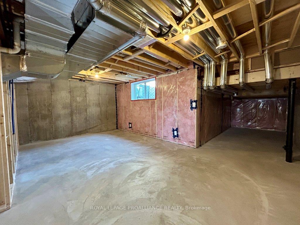 Photo 26 of 32 Riverstone Way, Belleville, Thurlow Ward — HOMEH