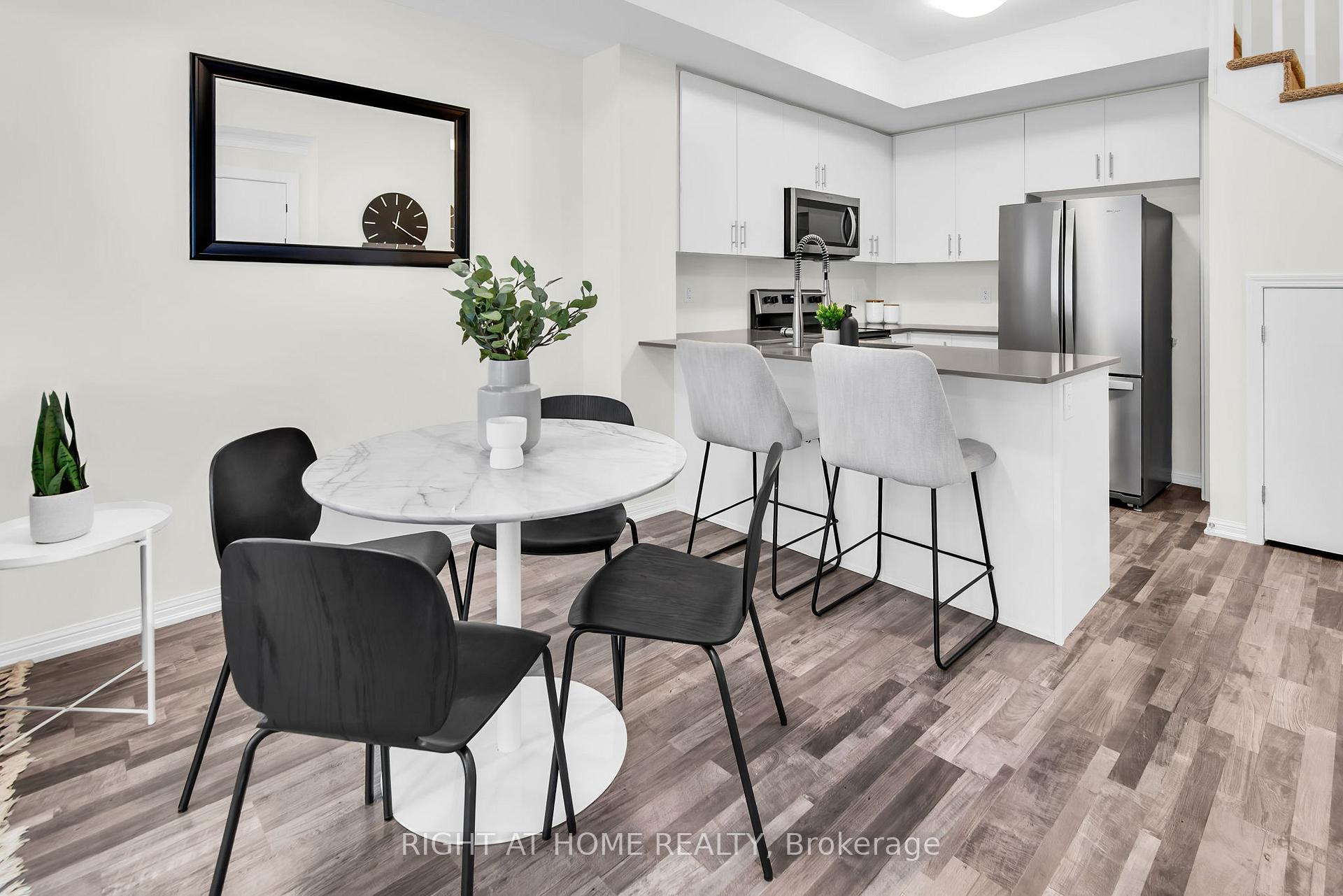 Photo 8 of Unit 215, 1460 Whites Road, Pickering, Dunbarton — HOMEH