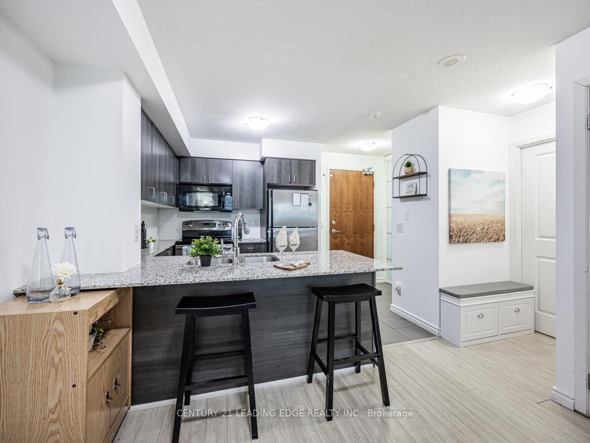 Photo 9 of Unit 715, 1235 Bayly Street, Pickering, Bay Ridges — HOMEH