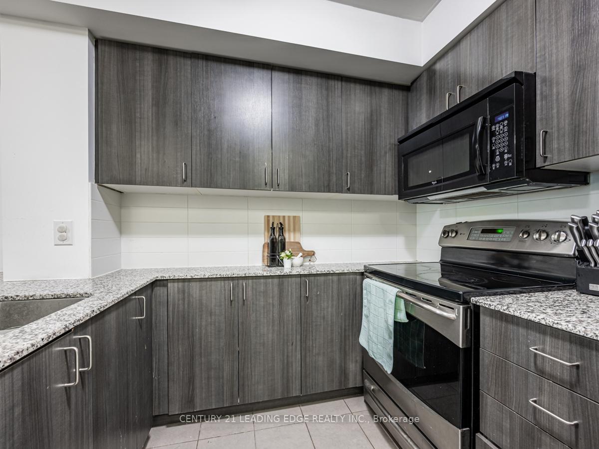 Photo 6 of Unit 715, 1235 Bayly Street, Pickering, Bay Ridges — HOMEH