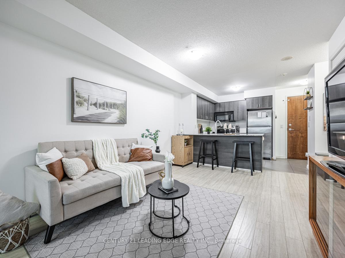Photo 12 of Unit 715, 1235 Bayly Street, Pickering, Bay Ridges — HOMEH