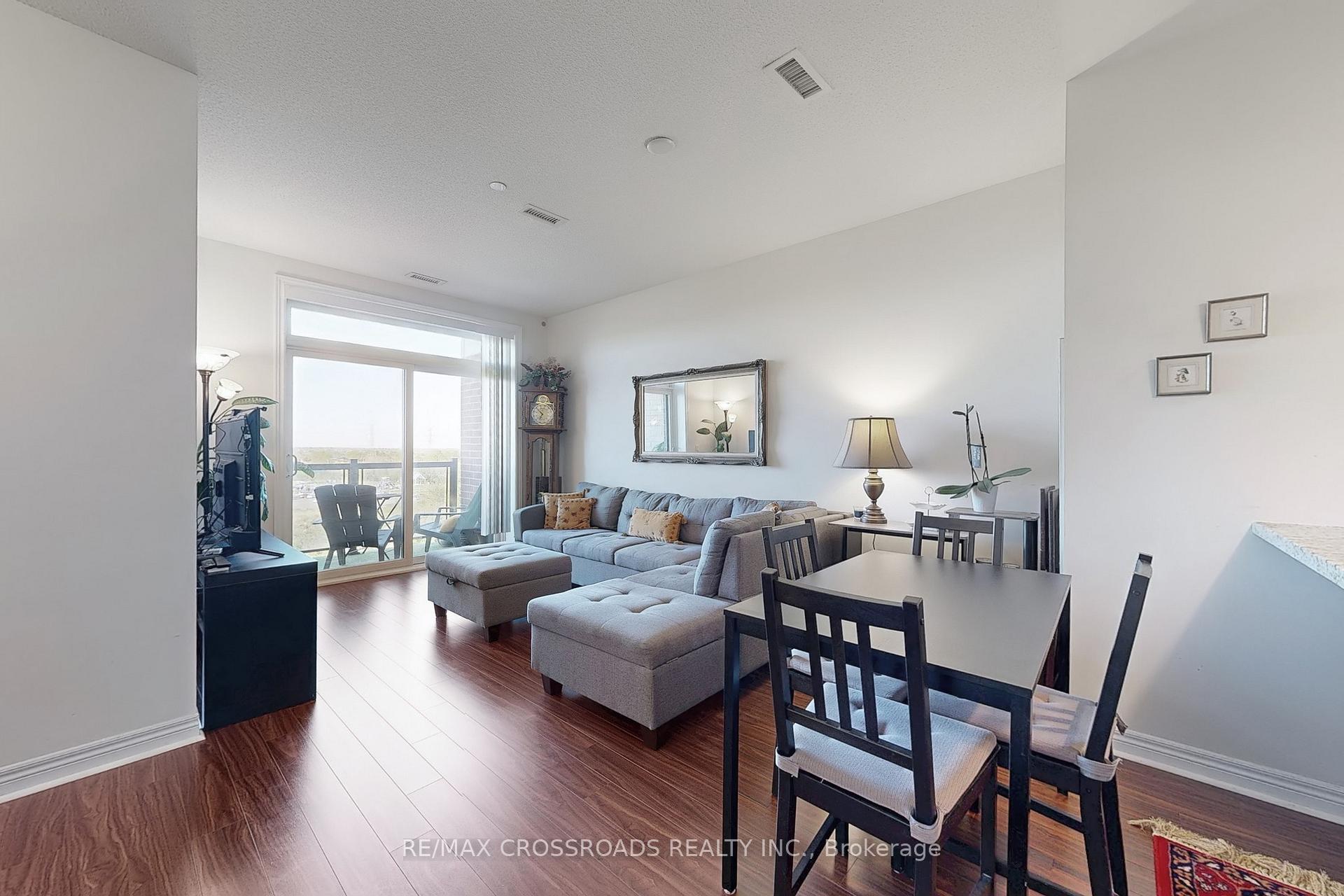 Photo 16 of Unit 601, 39 New Delhi Drive E, Markham, Cedarwood — HOMEH