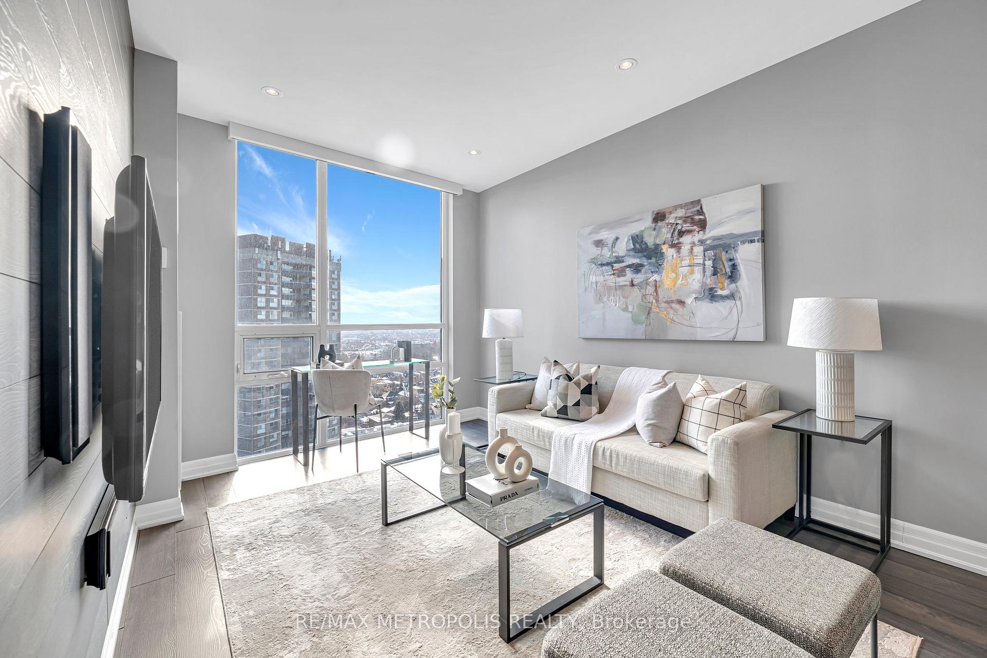 Photo 4 of Unit 1508, 500 St Clair Avenue W, Toronto, Humewood-Cedarvale — HOMEH