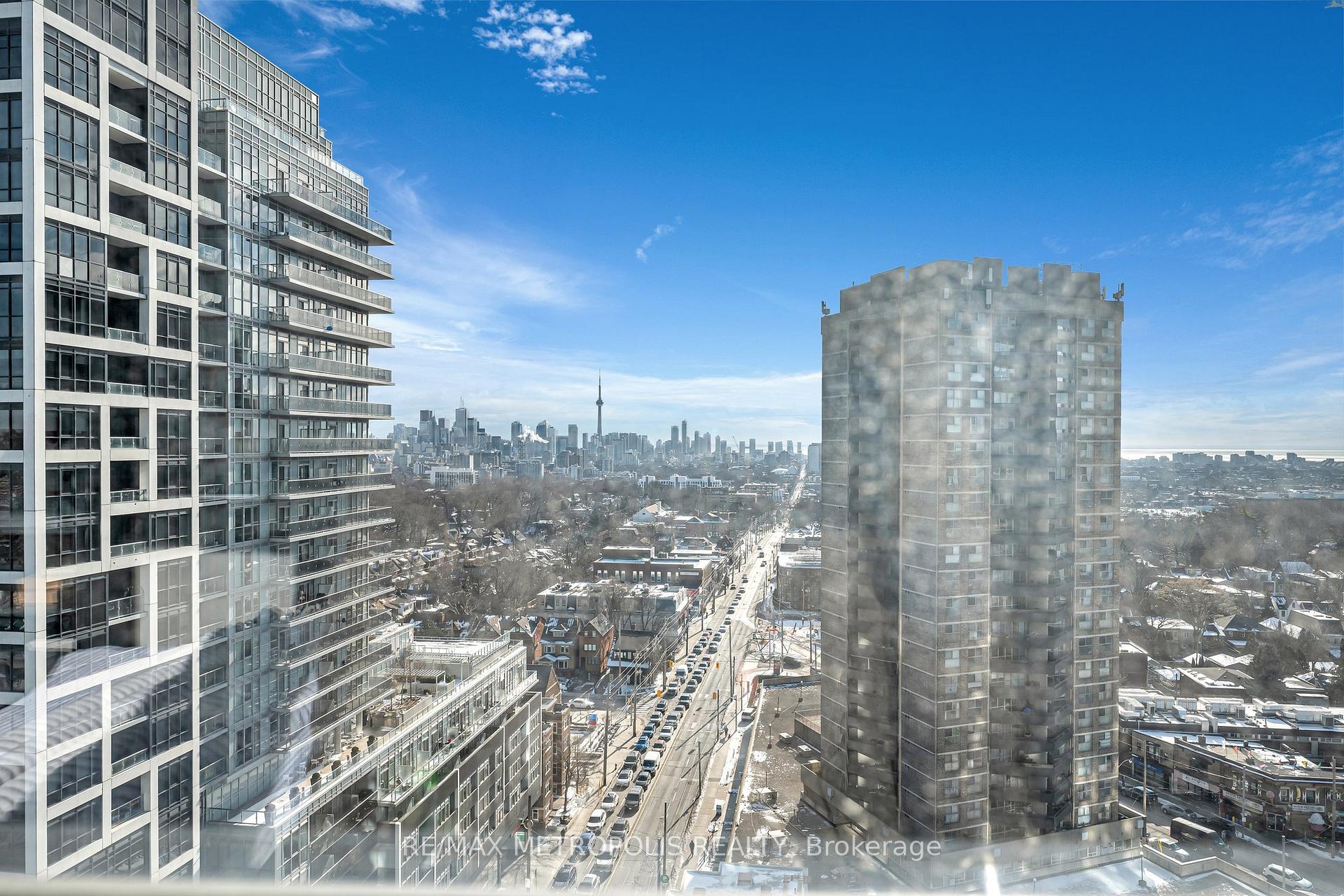 Photo 15 of Unit 1508, 500 St Clair Avenue W, Toronto, Humewood-Cedarvale — HOMEH