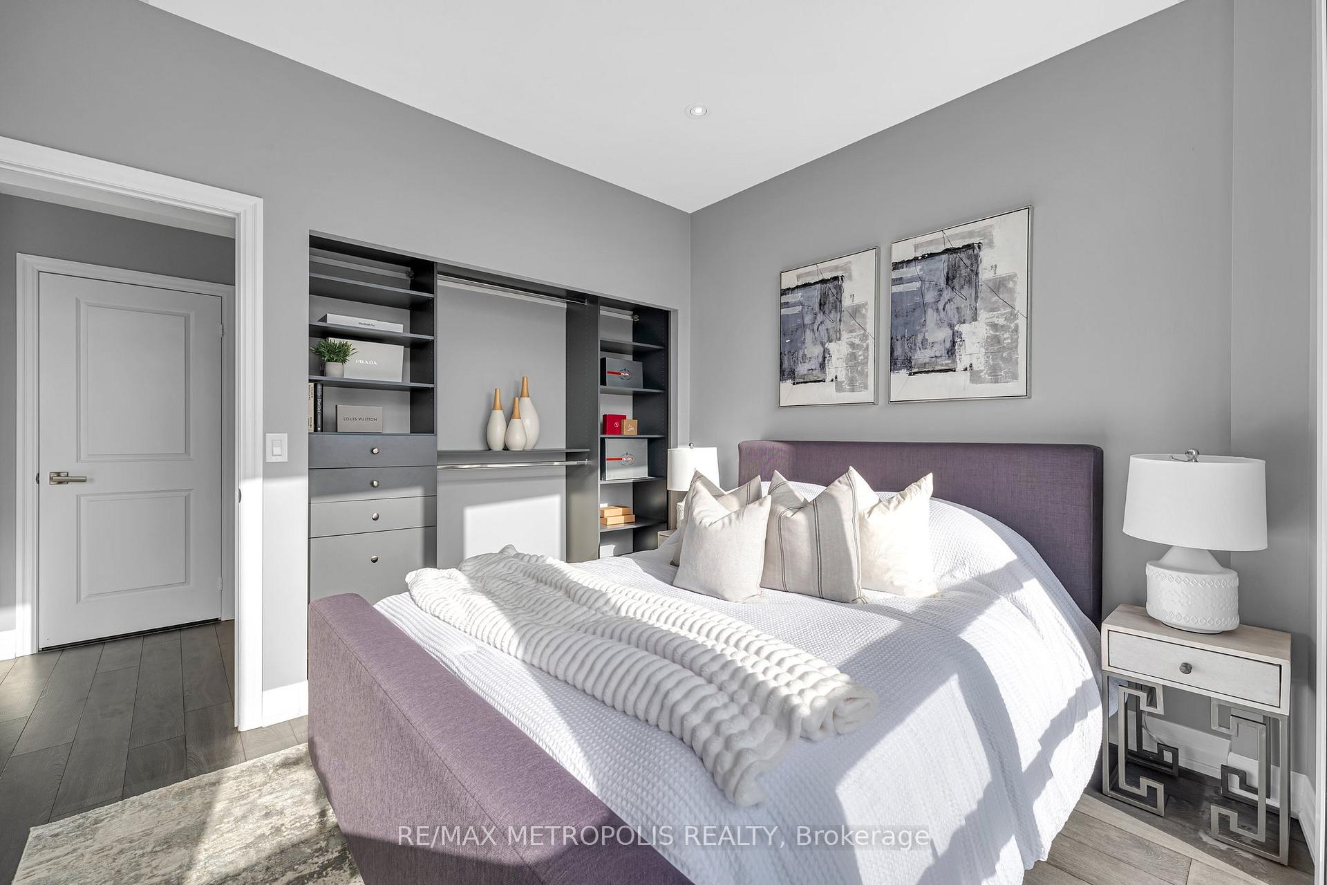 Photo 5 of Unit 1508, 500 St Clair Avenue W, Toronto, Humewood-Cedarvale — HOMEH