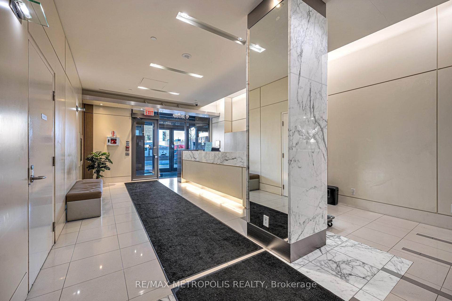Photo 10 of Unit 1508, 500 St Clair Avenue W, Toronto, Humewood-Cedarvale — HOMEH