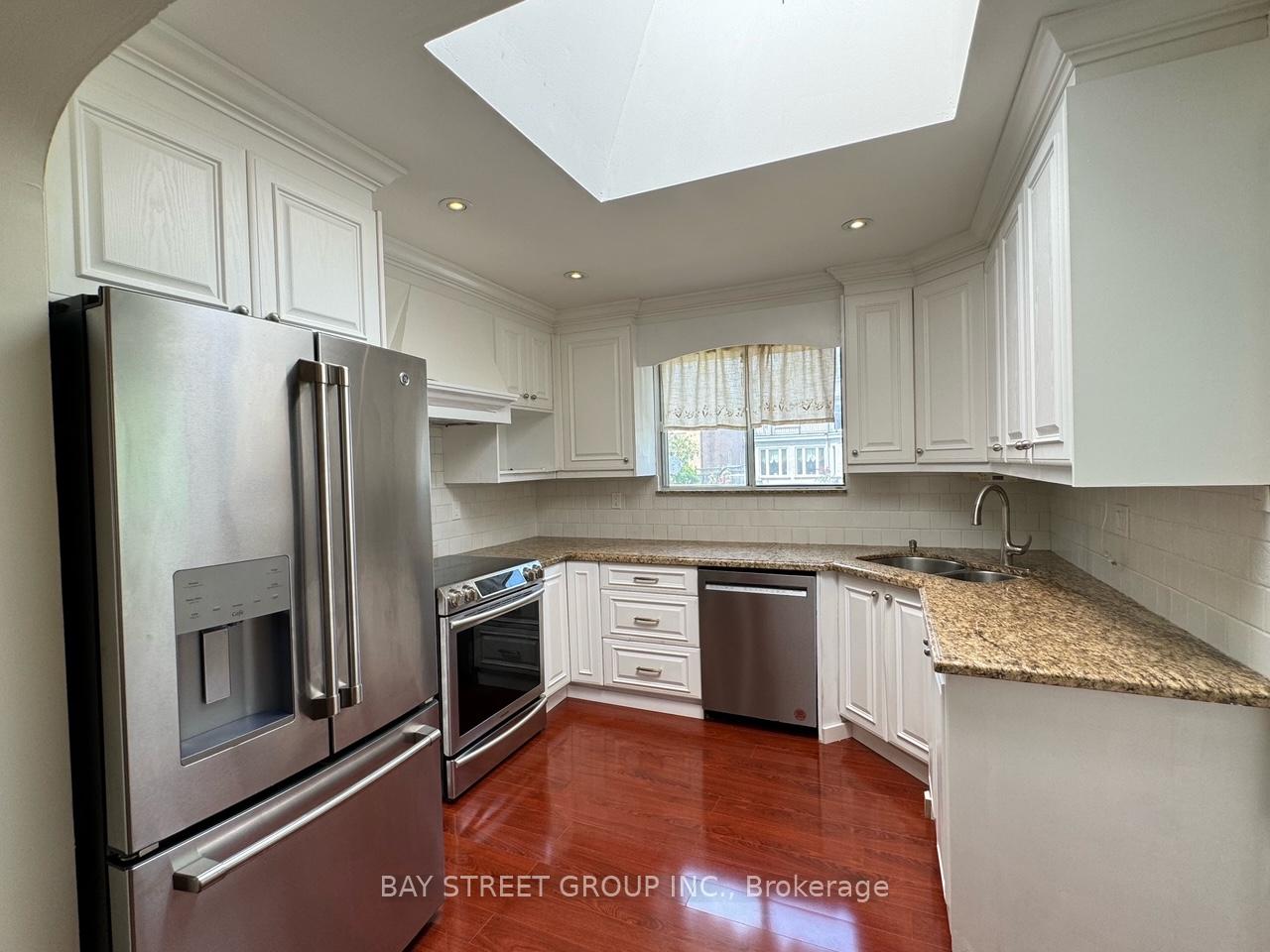Photo 18 of 38 Woodward Avenue, Markham, Thornhill — HOMEH