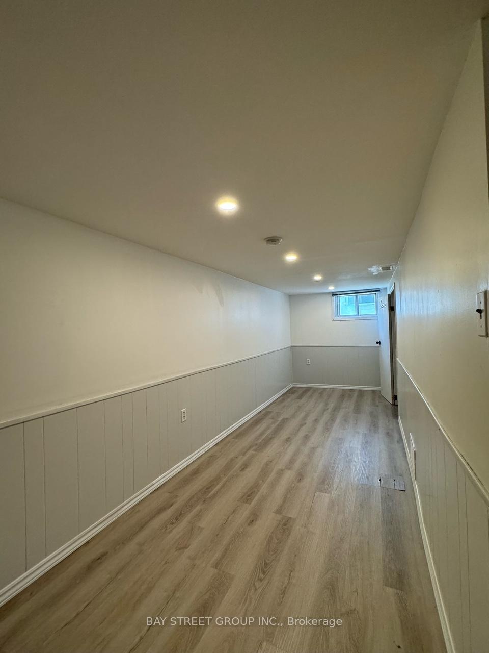 Photo 11 of 38 Woodward Avenue, Markham, Thornhill — HOMEH