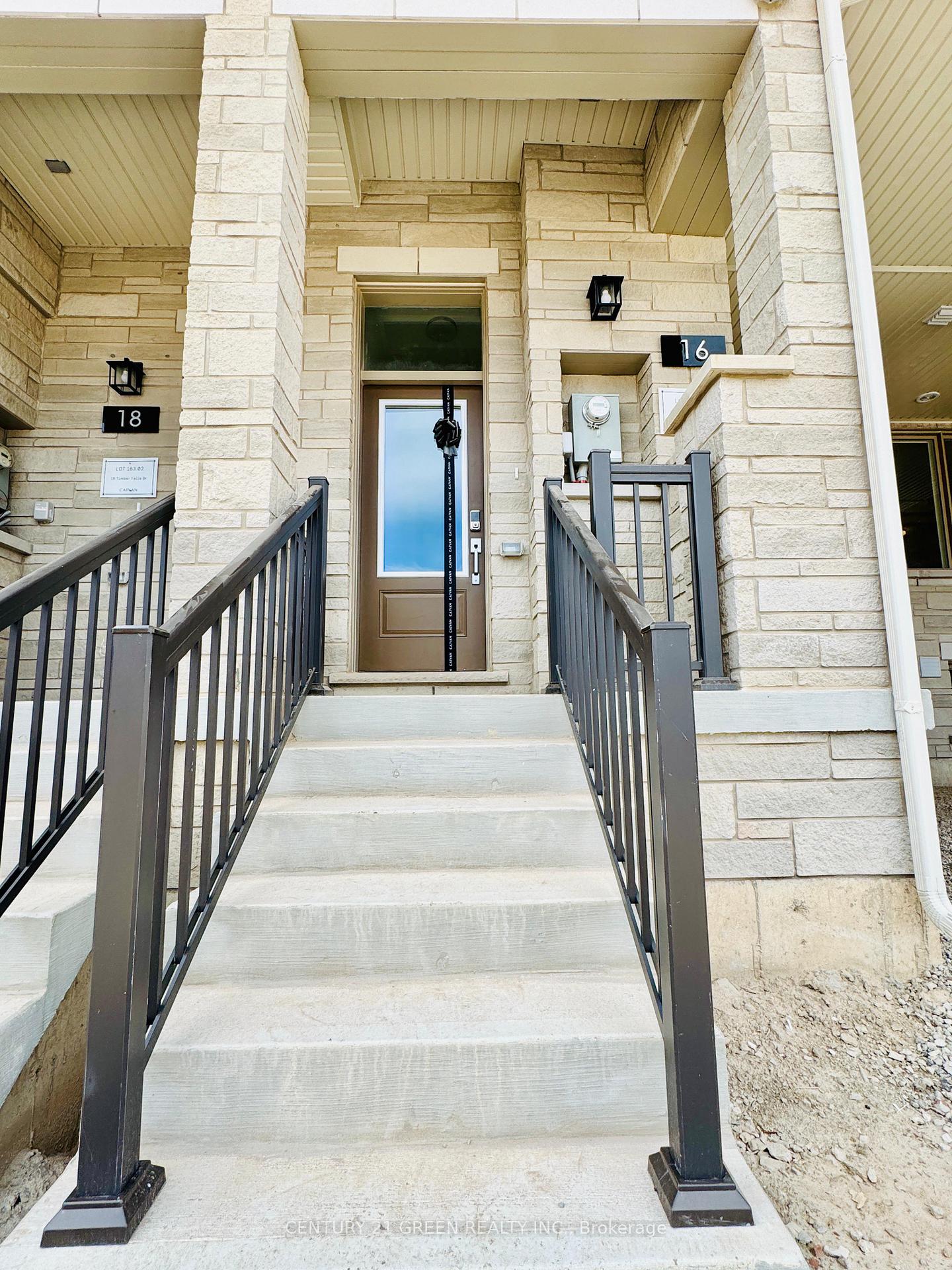 Photo 5 of 16 Timber Falls Drive, Brampton, Northwest Brampton — HOMEH
