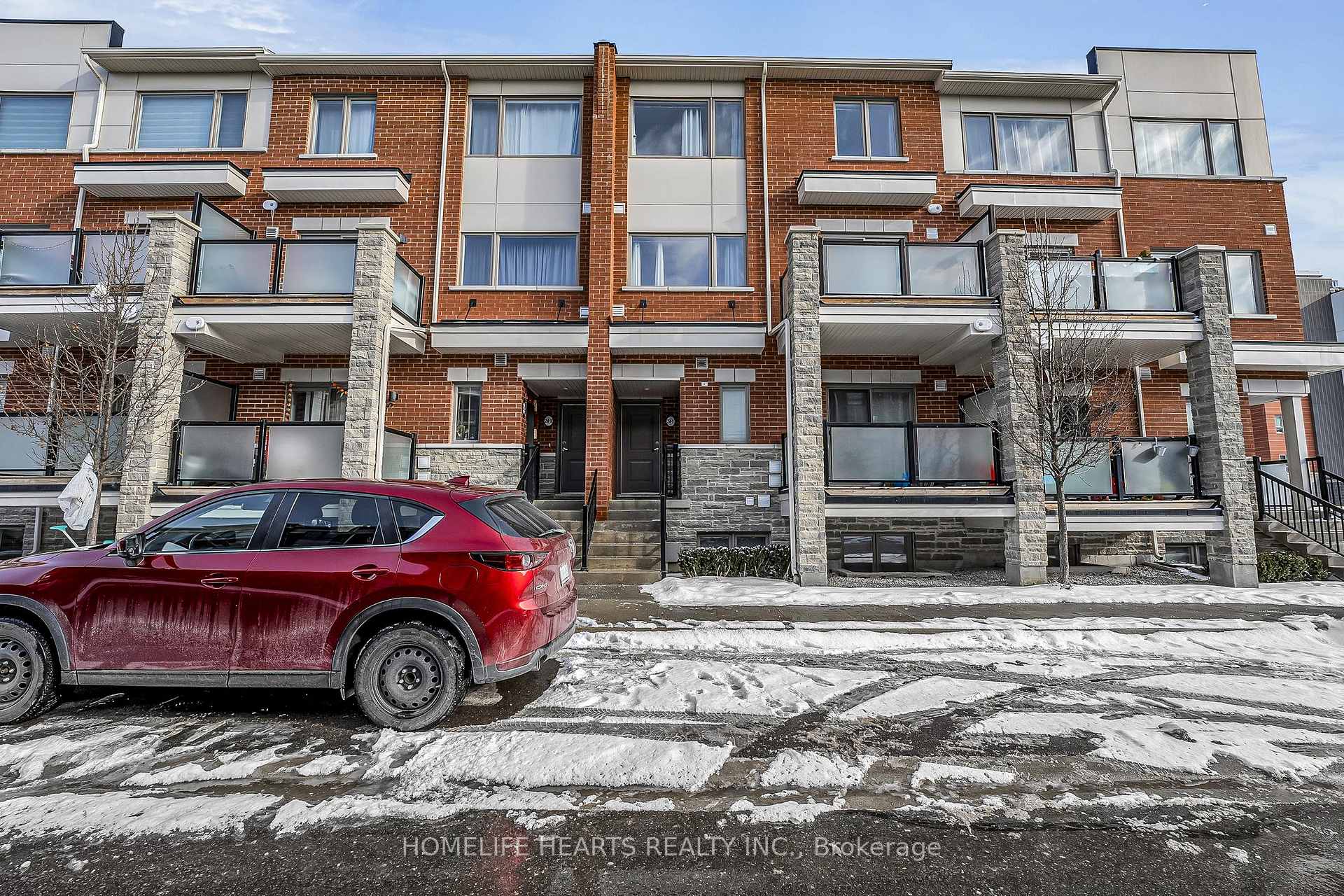 Photo 3 of Unit 11, 250 Lagerfeld Drive, Brampton, Northwest Brampton — HOMEH
