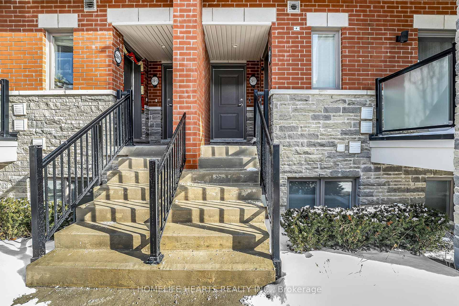 Photo 4 of Unit 11, 250 Lagerfeld Drive, Brampton, Northwest Brampton — HOMEH