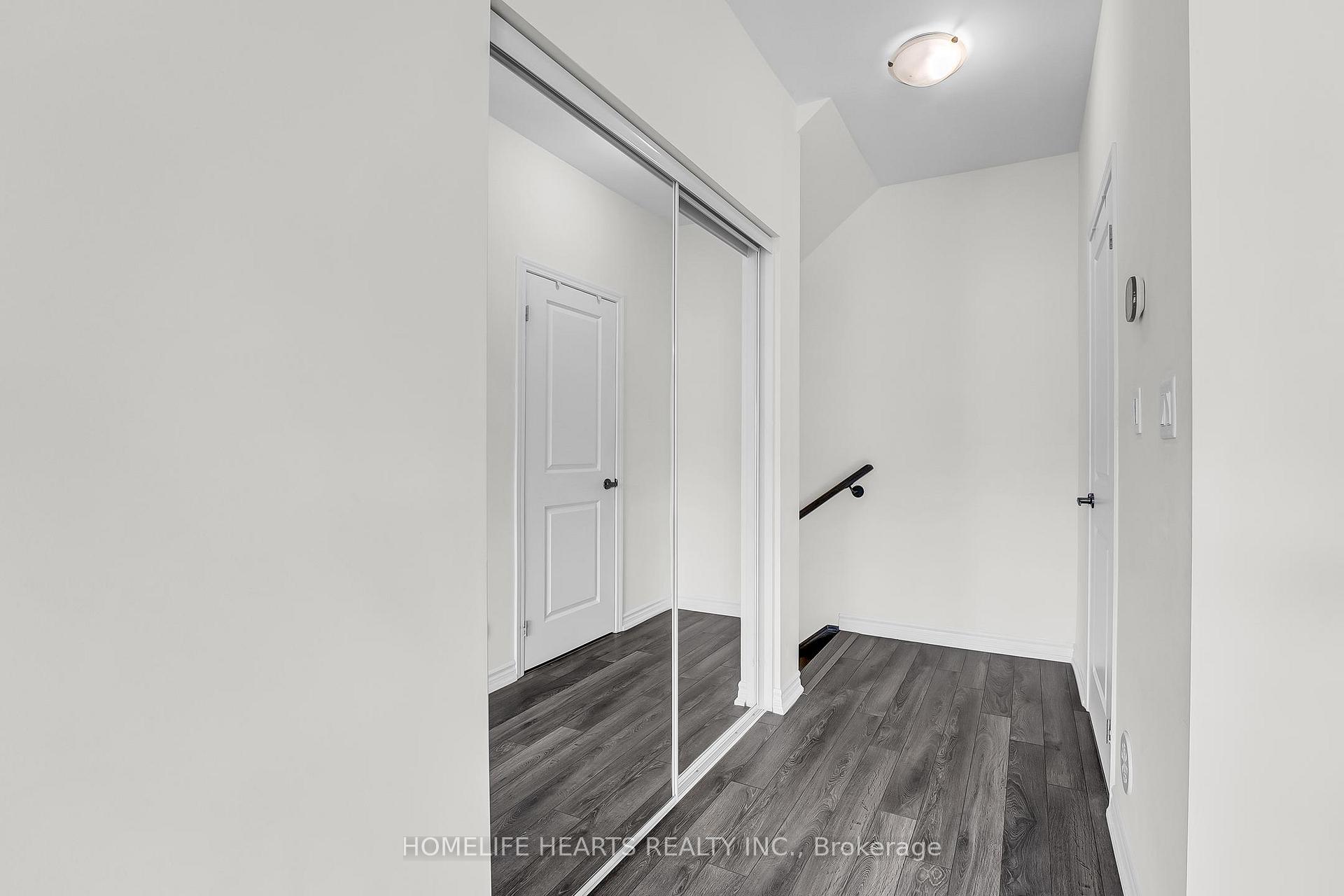 Photo 8 of Unit 11, 250 Lagerfeld Drive, Brampton, Northwest Brampton — HOMEH