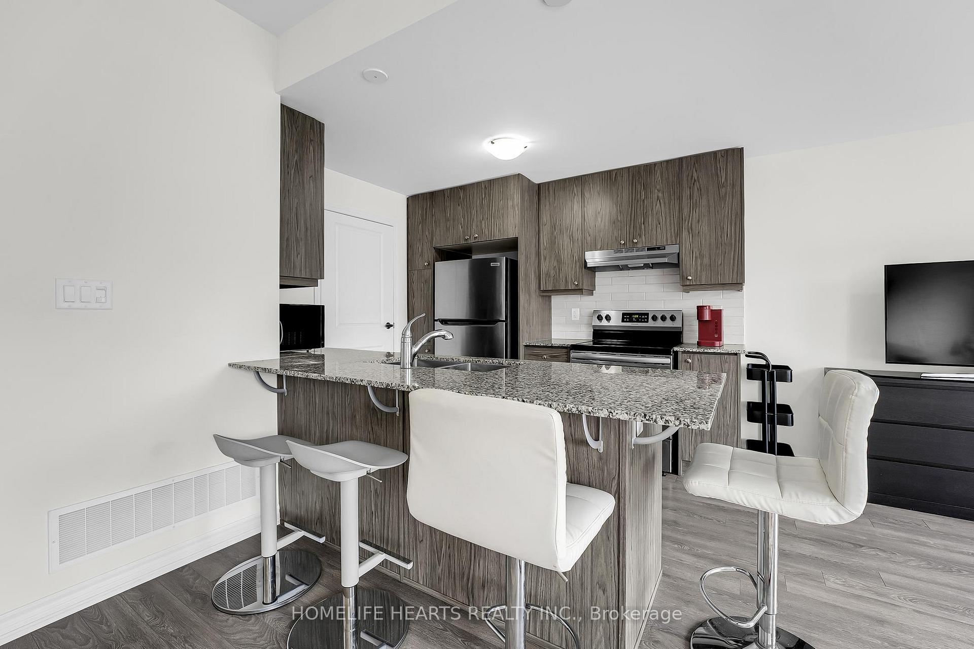 Photo 6 of Unit 11, 250 Lagerfeld Drive, Brampton, Northwest Brampton — HOMEH