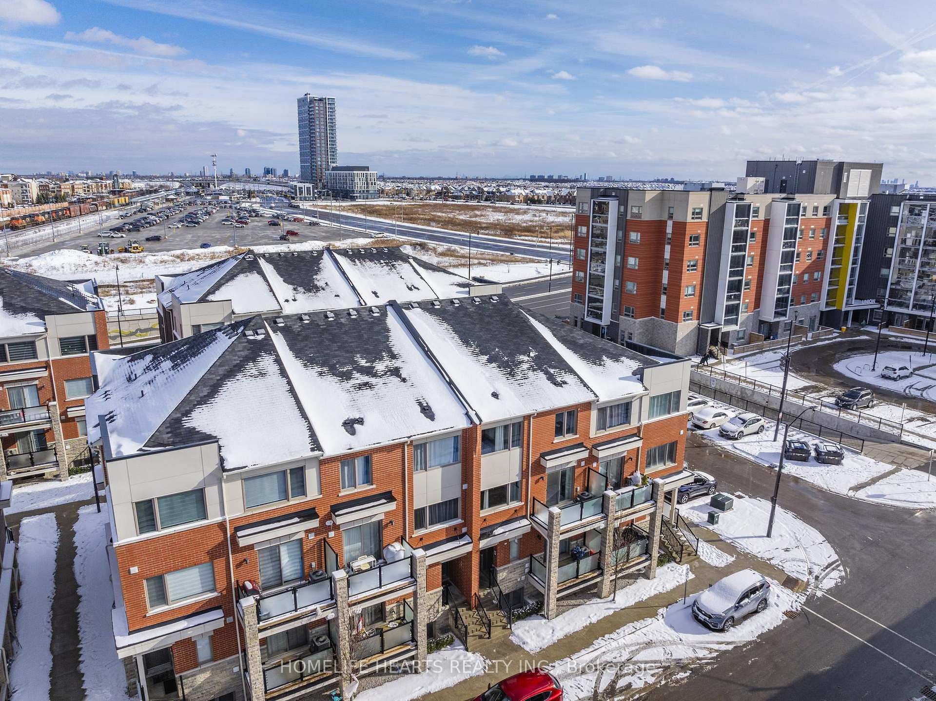 Photo 29 of Unit 11, 250 Lagerfeld Drive, Brampton, Northwest Brampton — HOMEH