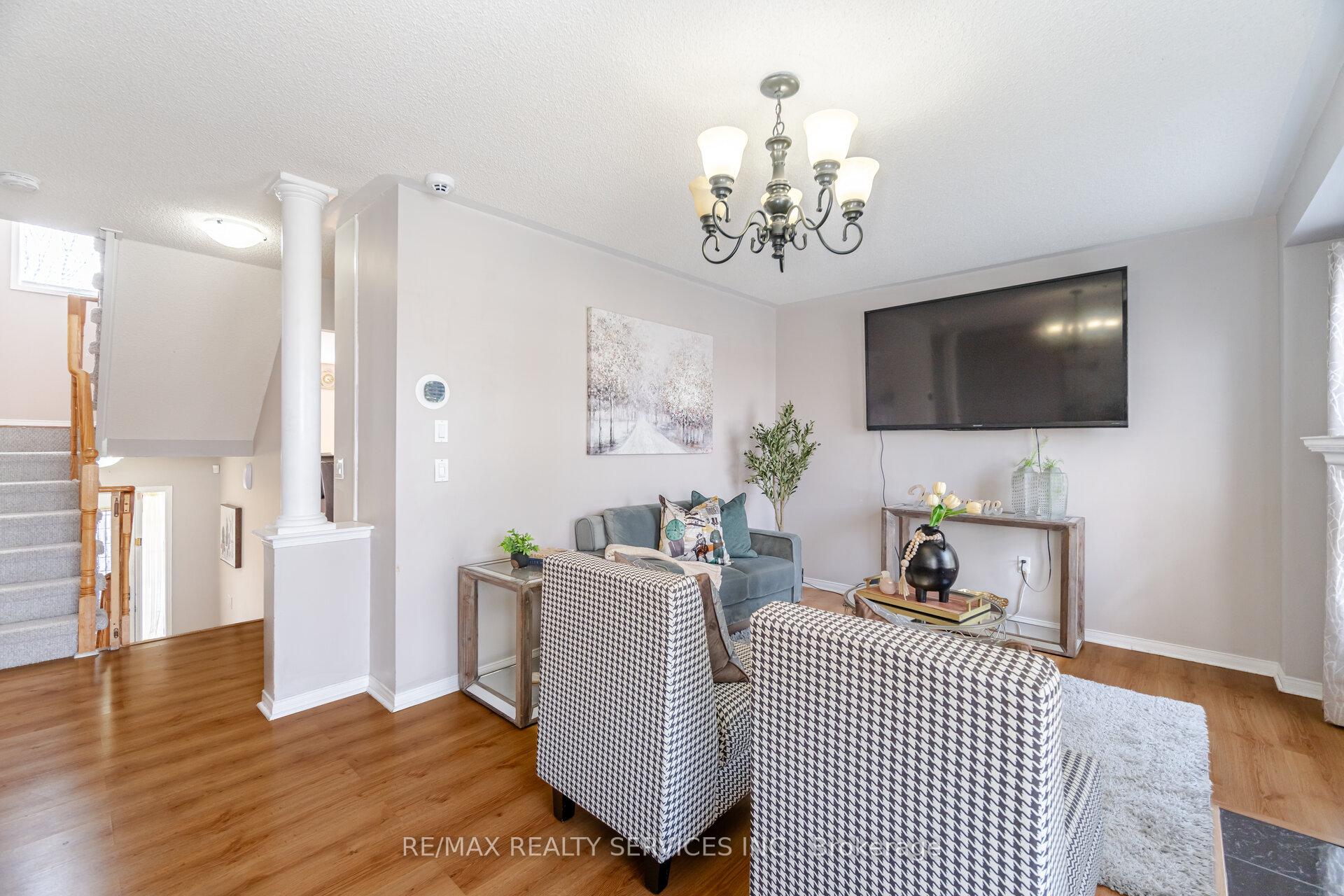 Photo 6 of Unit 73, 9800 McLaughlin Road, Brampton, Fletcher's Creek Village — HOMEH
