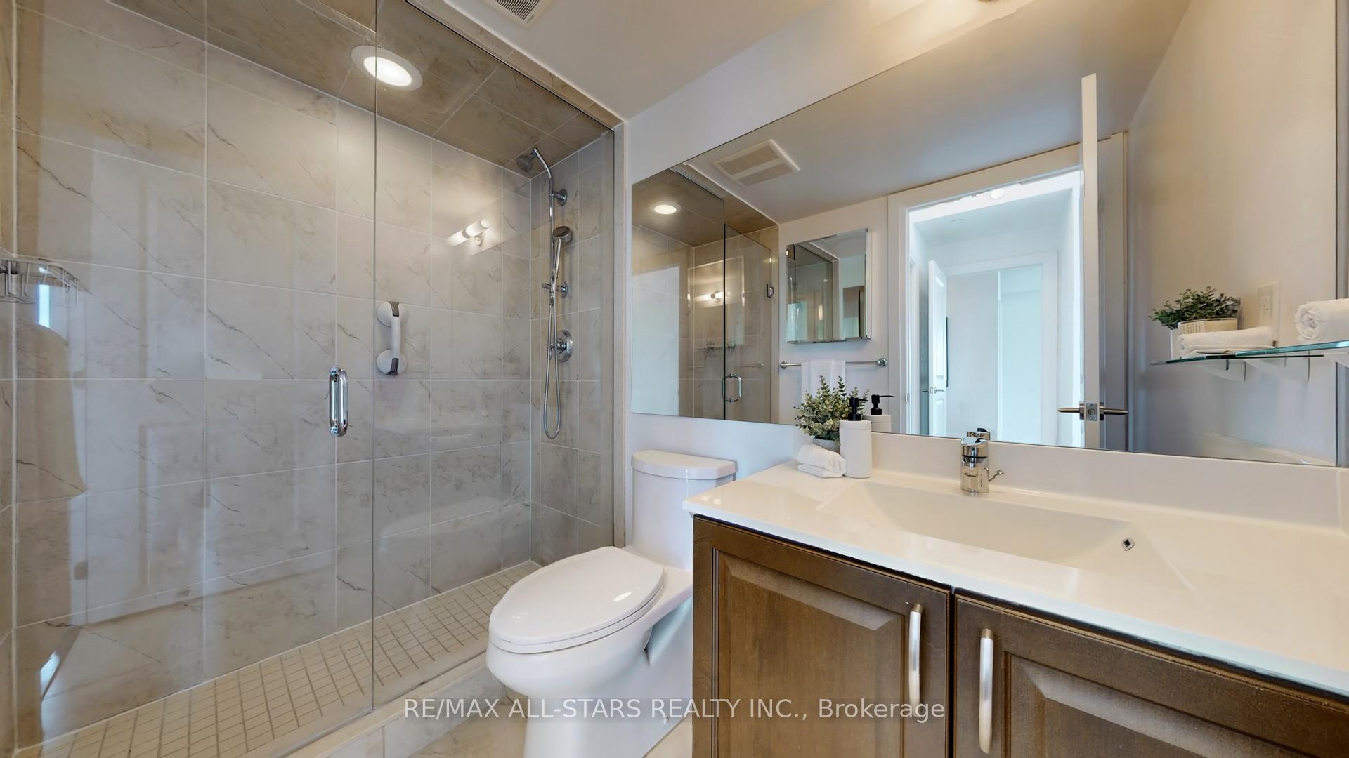 Photo 23 of Unit LPH05, 1215 Bayly Street, Pickering, Bay Ridges — HOMEH