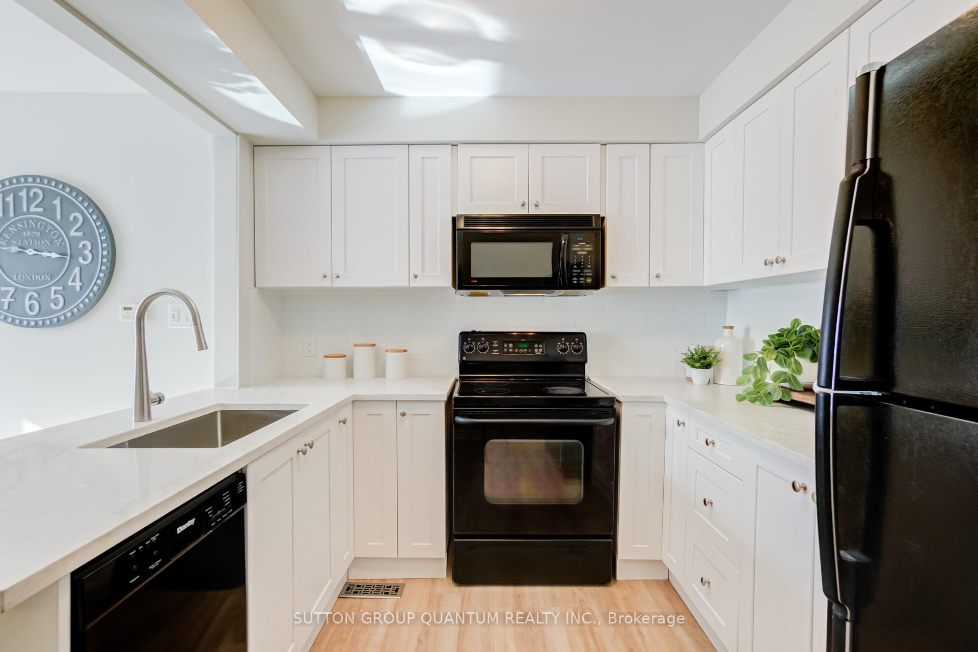 Photo 12 of Unit 43, 10 Holborn Court, Kitchener — HOMEH