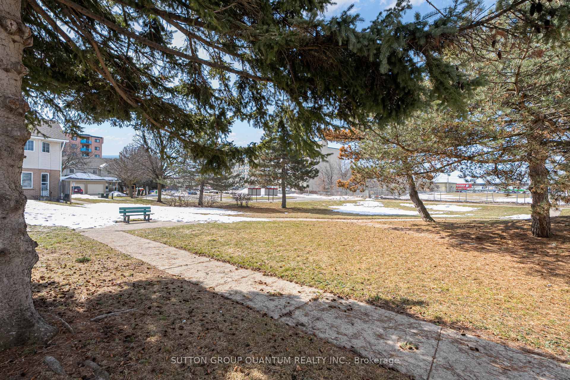 Photo 19 of Unit 43, 10 Holborn Court, Kitchener — HOMEH