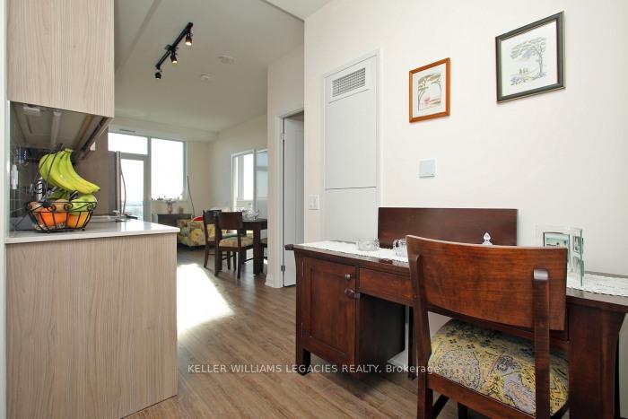 Photo 2 of Unit 903, 286 Main Street, Toronto, East End-Danforth — HOMEH