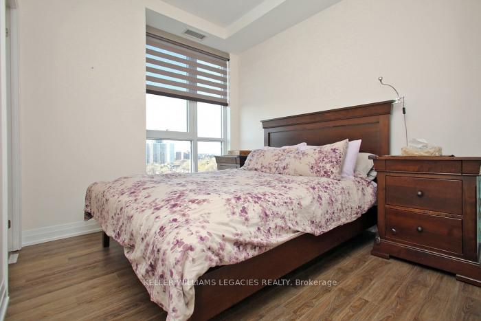 Photo 15 of Unit 903, 286 Main Street, Toronto, East End-Danforth — HOMEH
