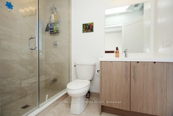 Photo 5 of Unit 903, 286 Main Street, Toronto, East End-Danforth — HOMEH