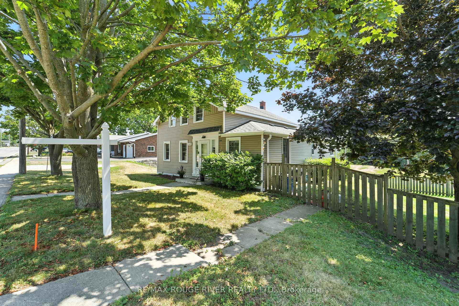 Photo 3 of 4491 Highway 2, Clarington, Rural Clarington — HOMEH