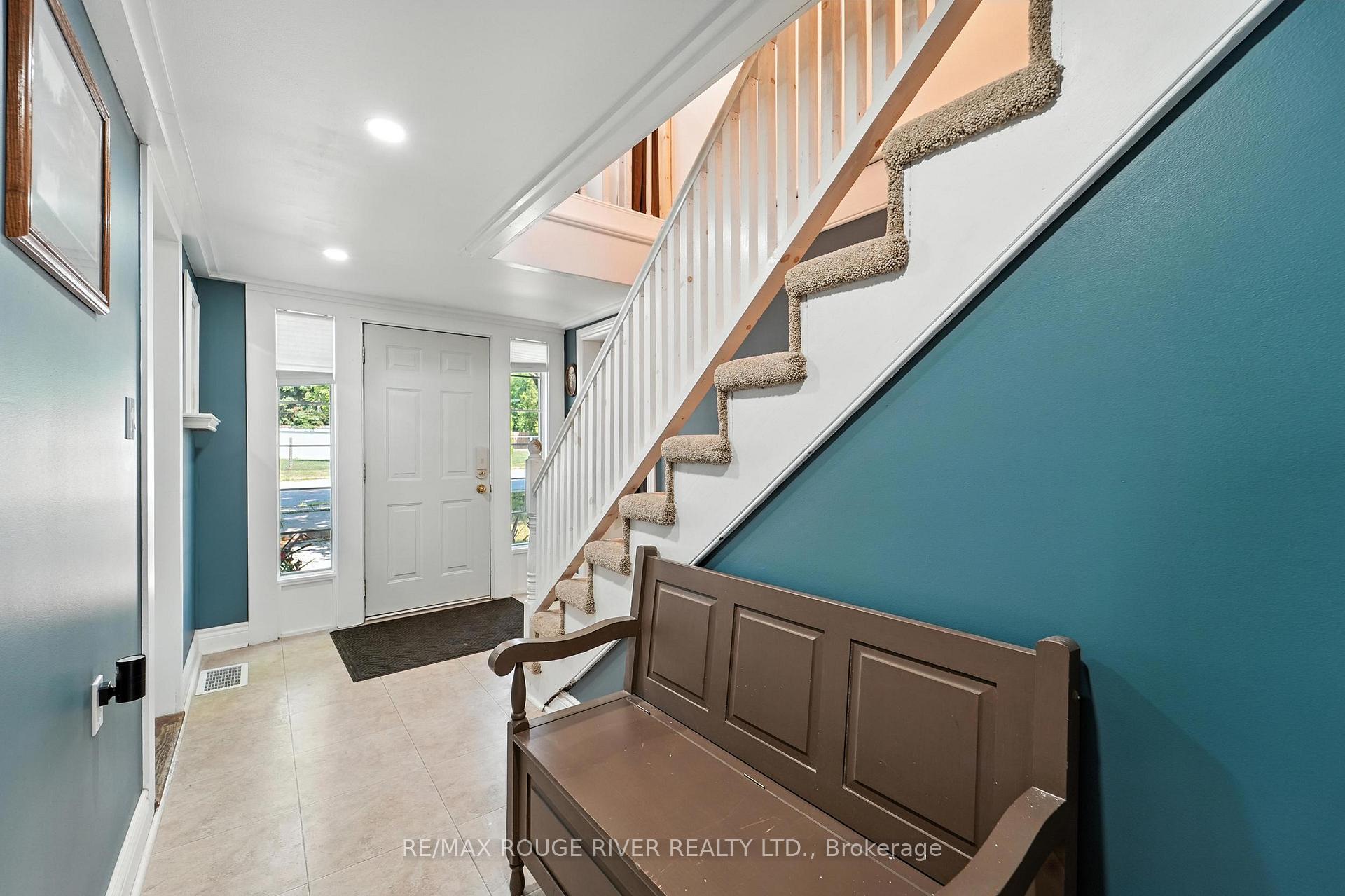 Photo 14 of 4491 Highway 2, Clarington, Rural Clarington — HOMEH