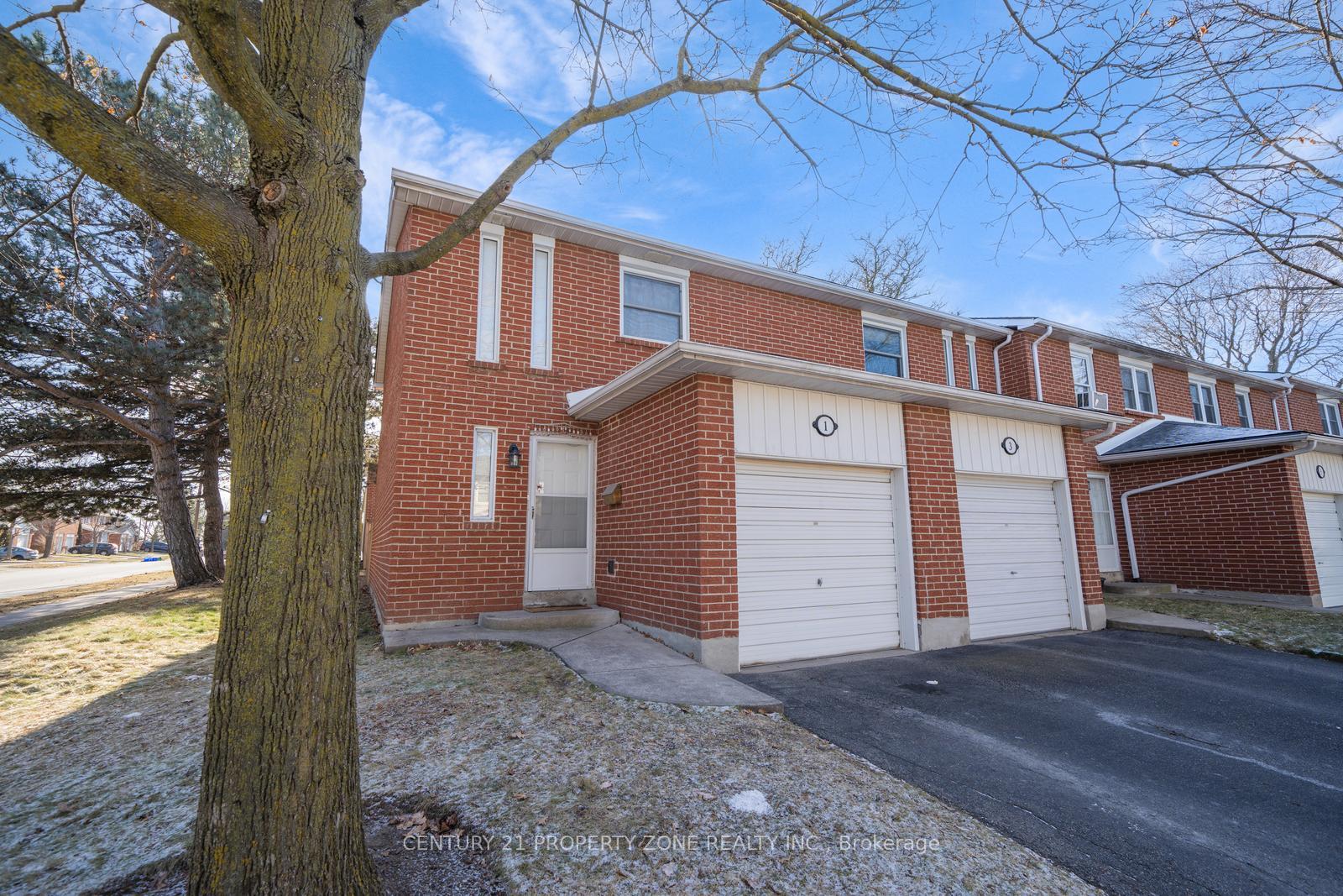 Photo 8 of Unit 352, 1 Niles Way, Markham, Aileen-Willowbrook — HOMEH