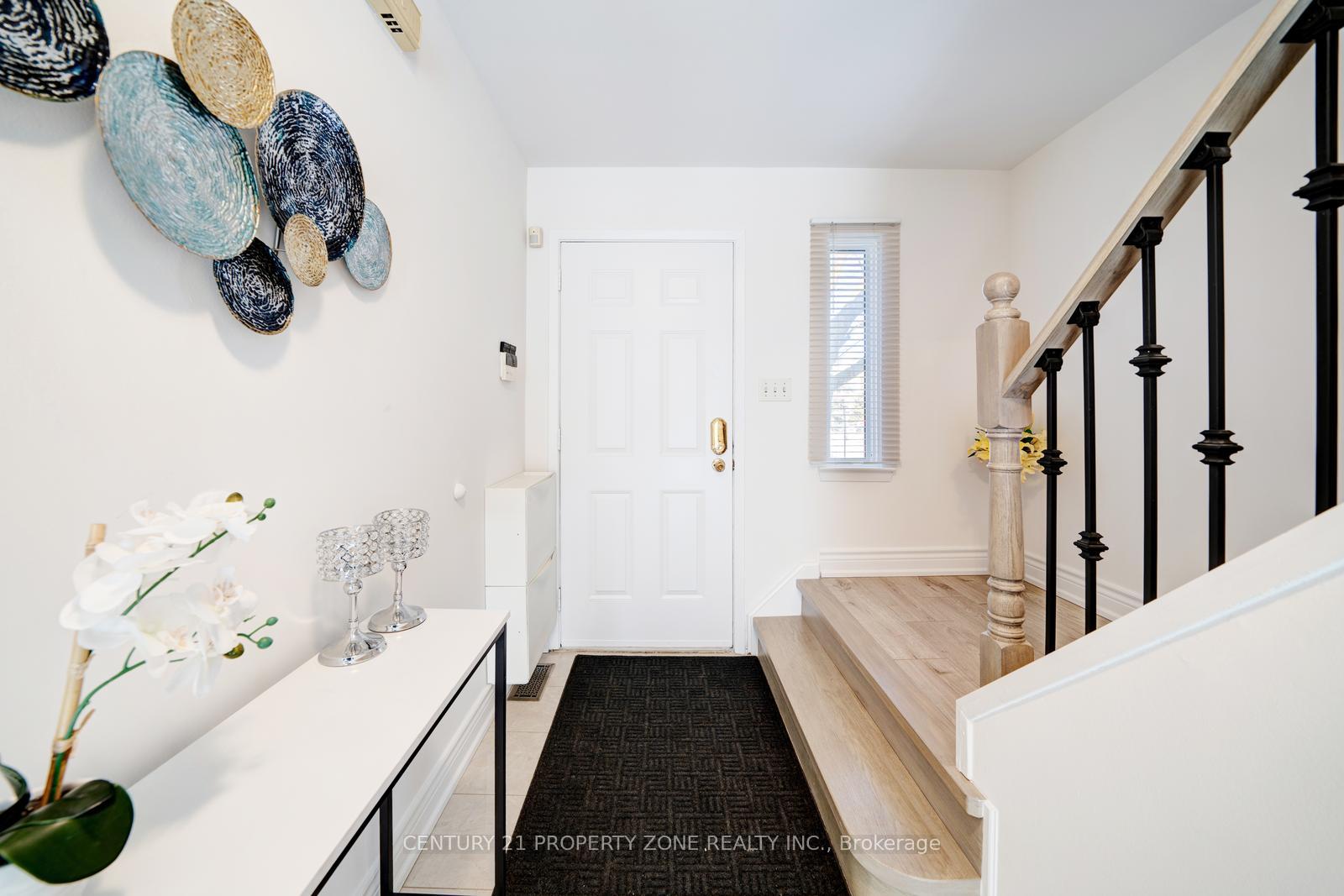 Photo 39 of Unit 352, 1 Niles Way, Markham, Aileen-Willowbrook — HOMEH