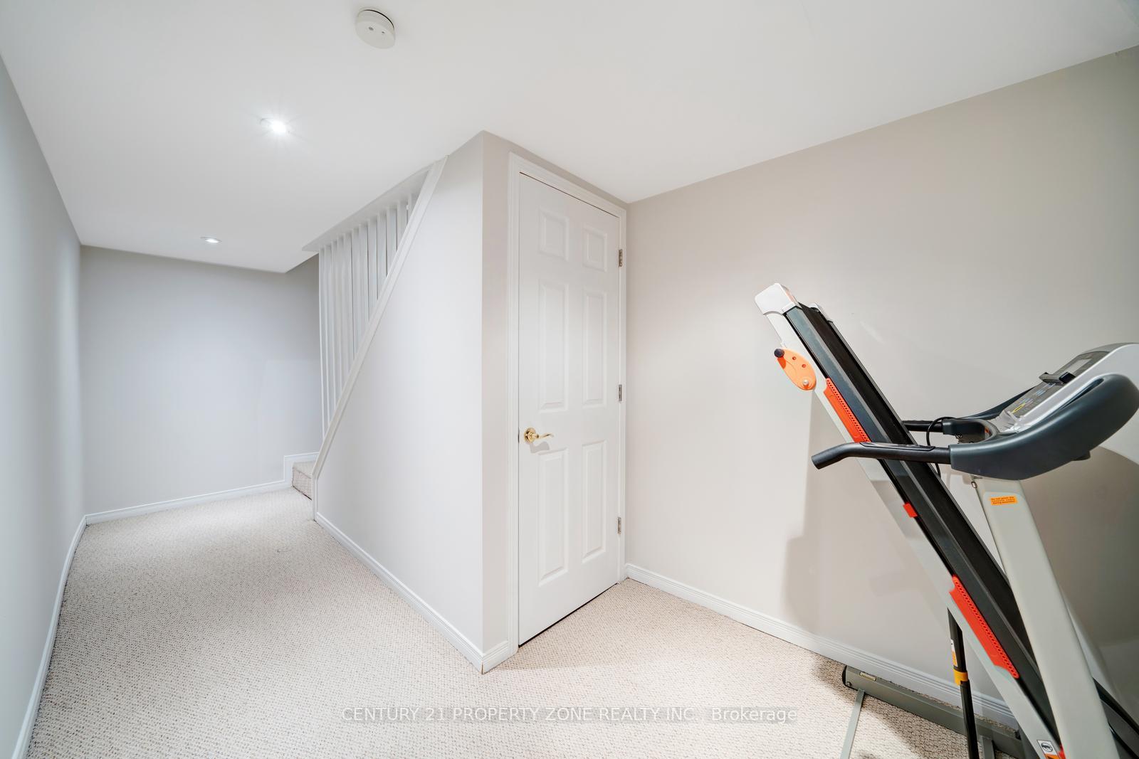 Photo 24 of Unit 352, 1 Niles Way, Markham, Aileen-Willowbrook — HOMEH