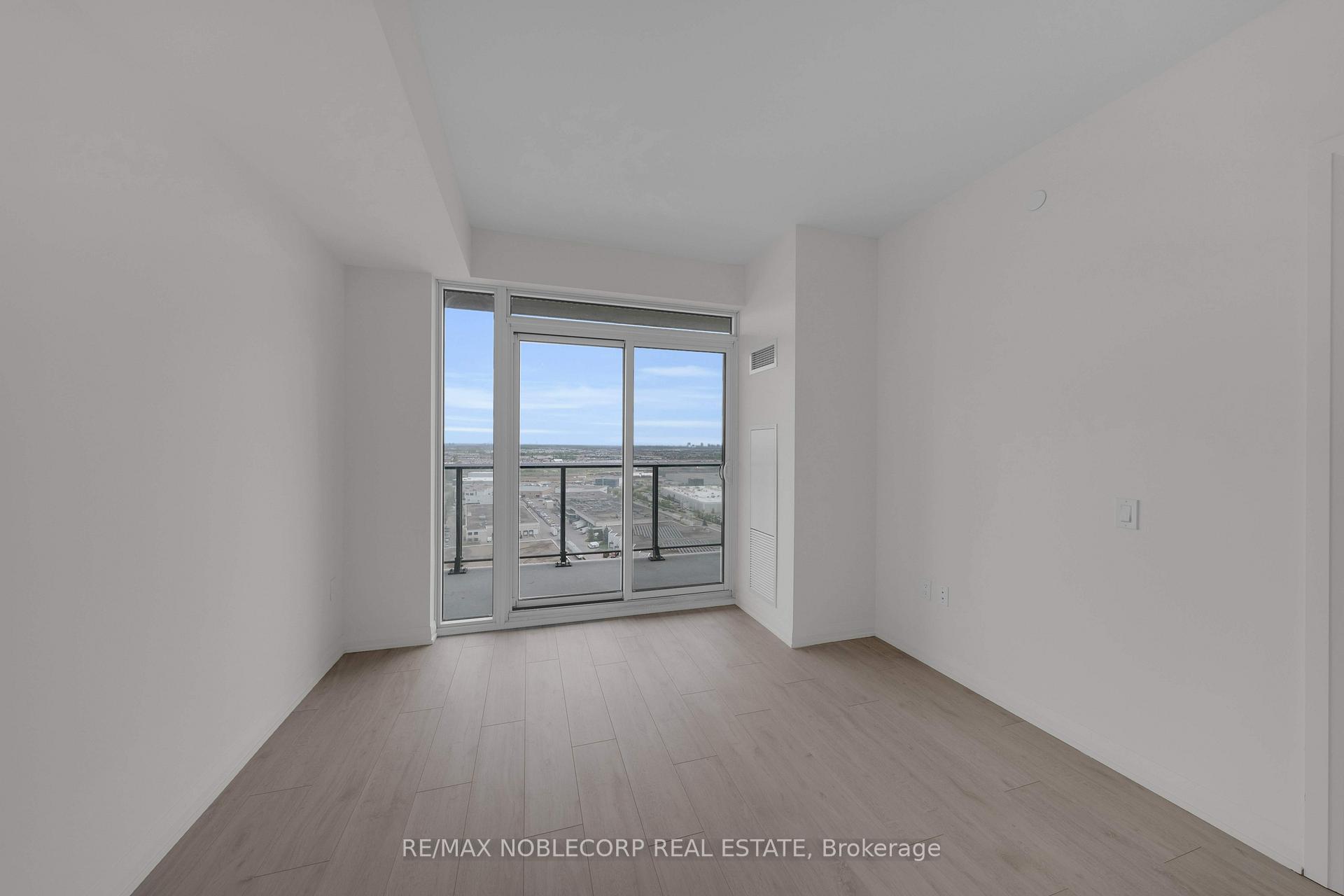 Photo 26 of Unit 2107, 8960 Jane Street, Vaughan, Vellore Village — HOMEH