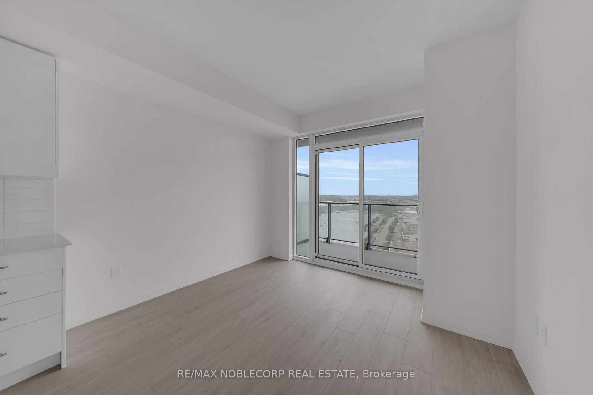 Photo 13 of Unit 2107, 8960 Jane Street, Vaughan, Vellore Village — HOMEH