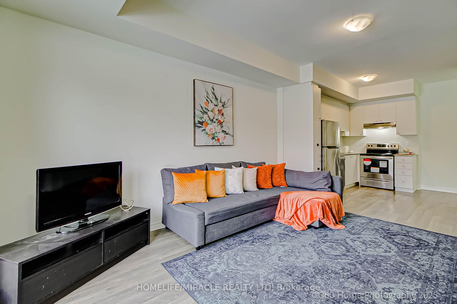 Front of Unit 133, 1081 Danforth Road