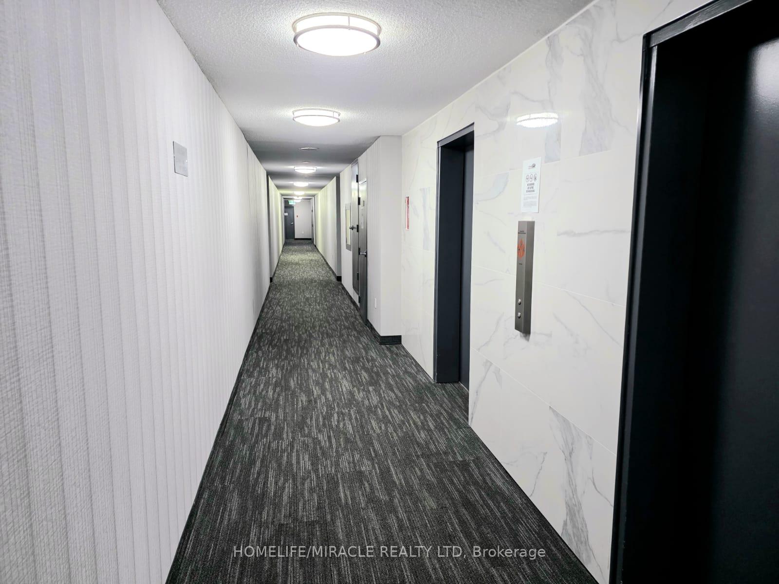 Photo 4 of Unit 1106, 4 King Cross Road, Brampton, Queen Street Corridor — HOMEH