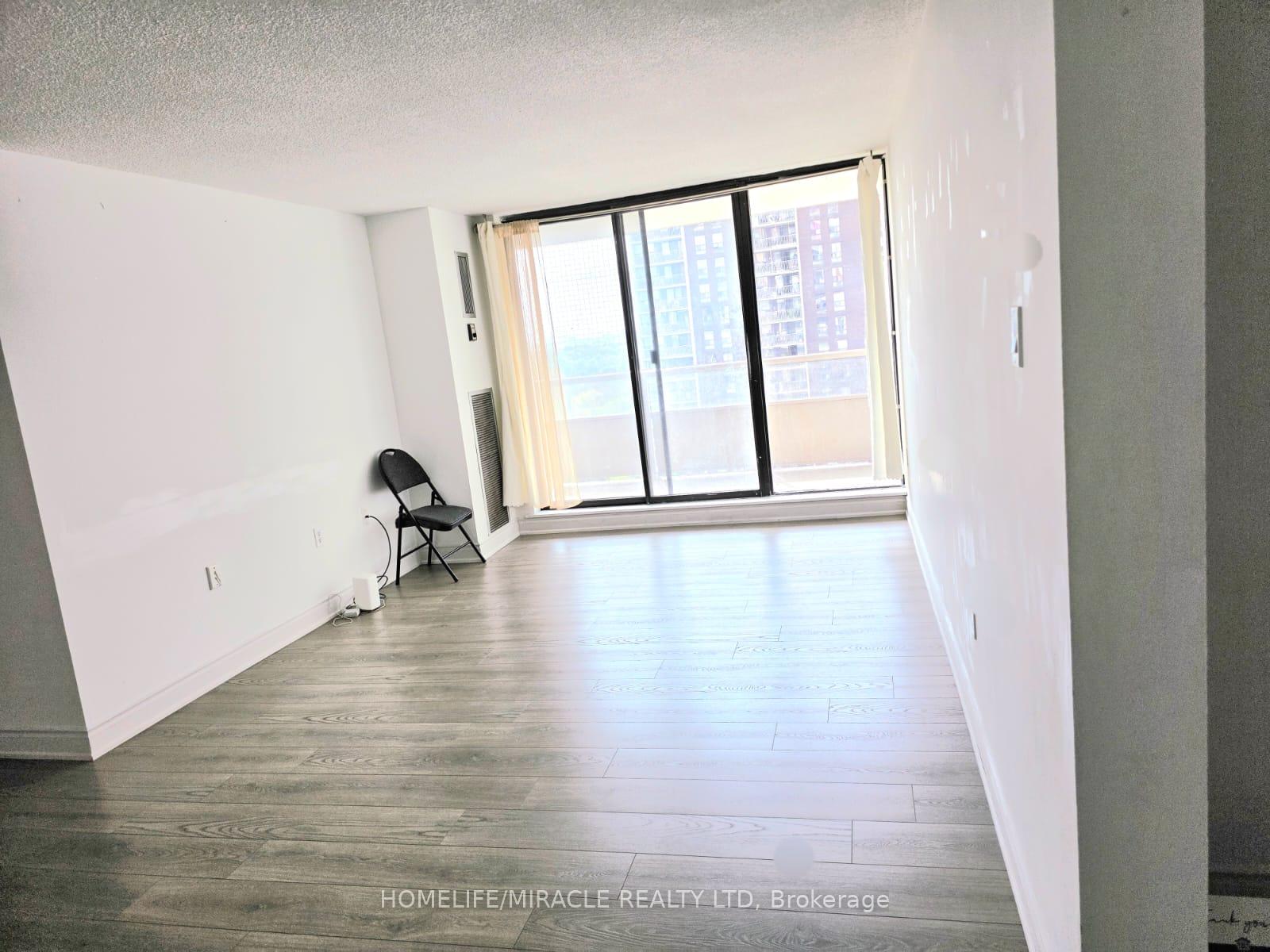 Photo 10 of Unit 1106, 4 King Cross Road, Brampton, Queen Street Corridor — HOMEH