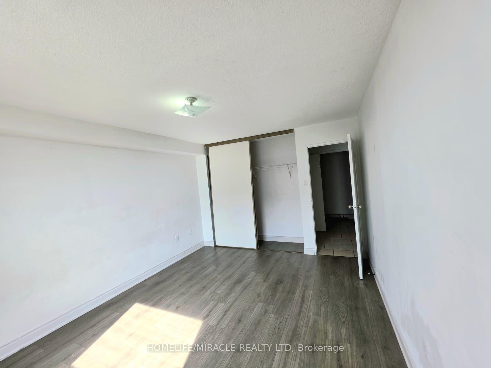 Photo 14 of Unit 1106, 4 King Cross Road, Brampton, Queen Street Corridor — HOMEH