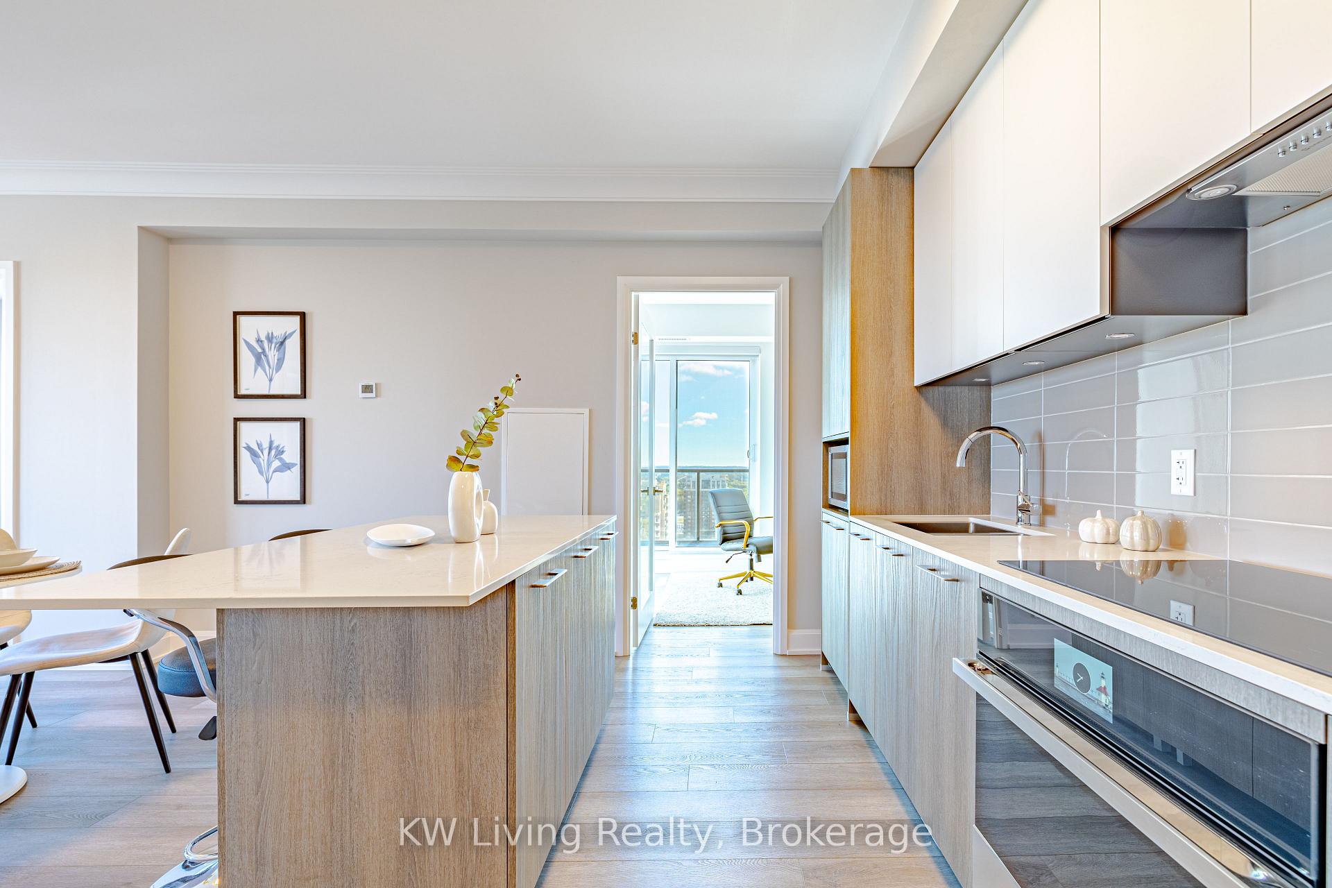 Photo 8 of Unit 2610, 8 Water Walk Drive, Markham, Unionville — HOMEH
